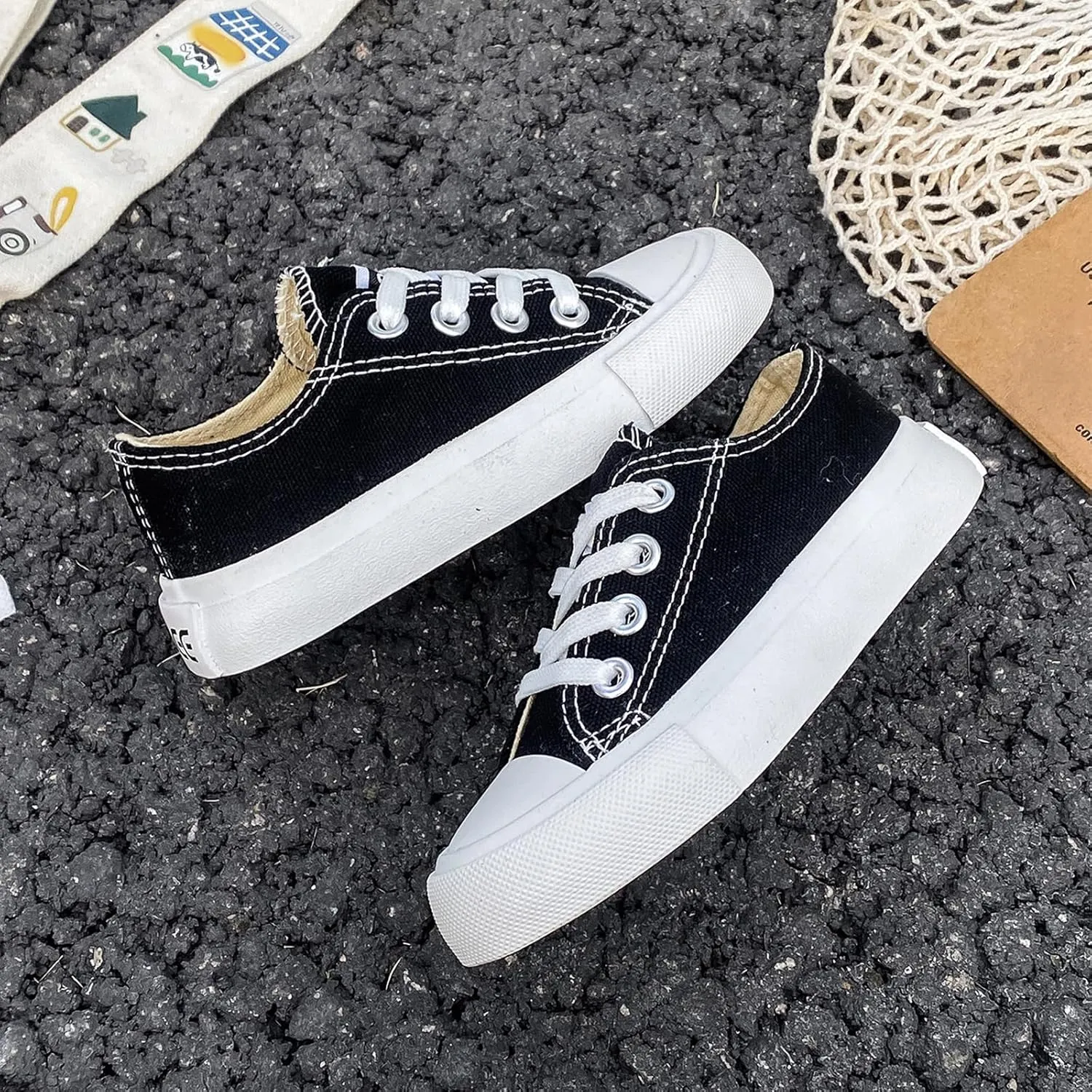 Boys Girls Baby Children's Shoes Low top lace-up Children's Canvas Shoes Back-to-School Season Small White Shoes Children's Sneakers Teens Medium and Large Kids Skateboarding Shoes