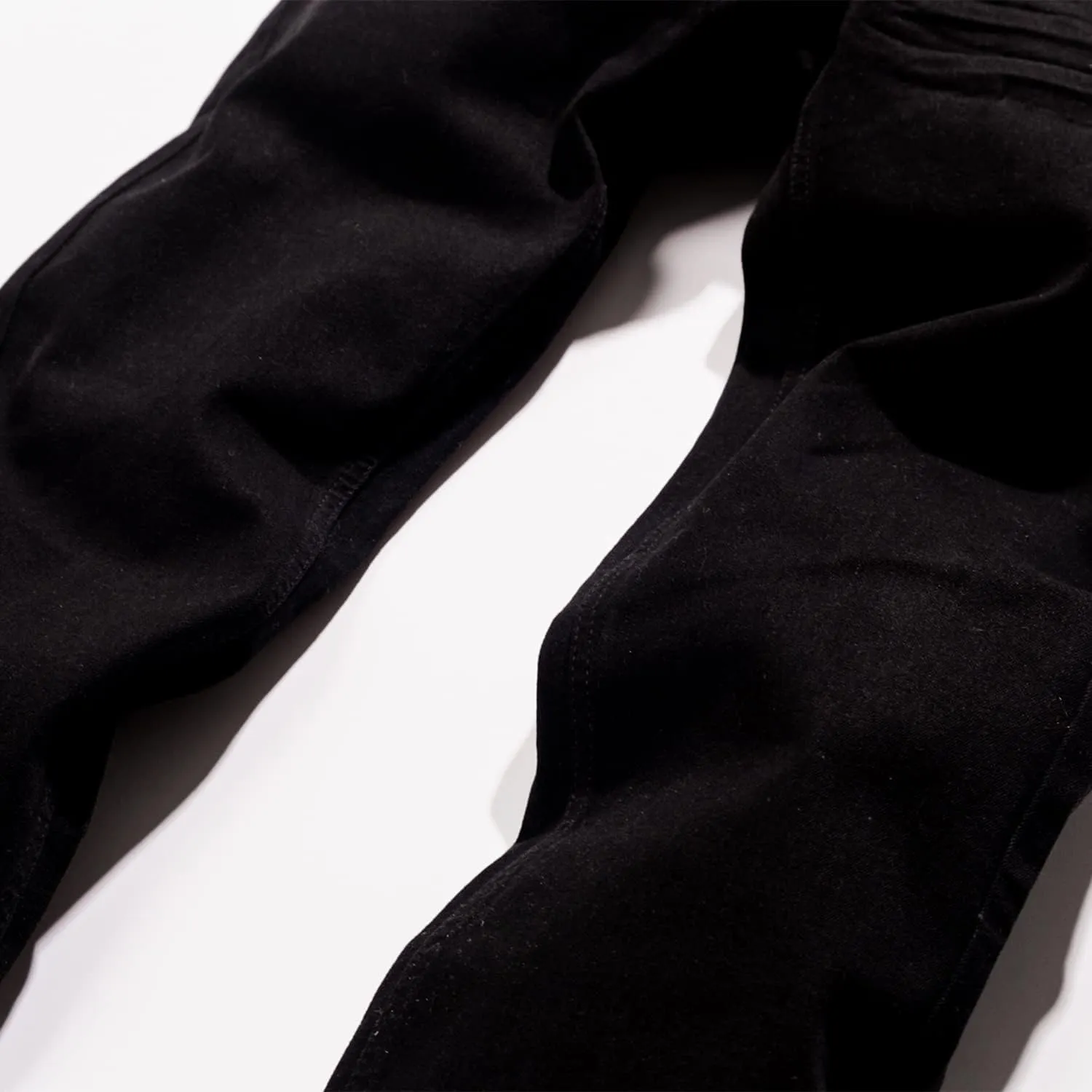 Kenneth Cole Mens Jeans Athletic Fit - Roomier Fit in Waist, Hip, and Thighs - Flexible Stretch Denim - Straight Leg Jeans