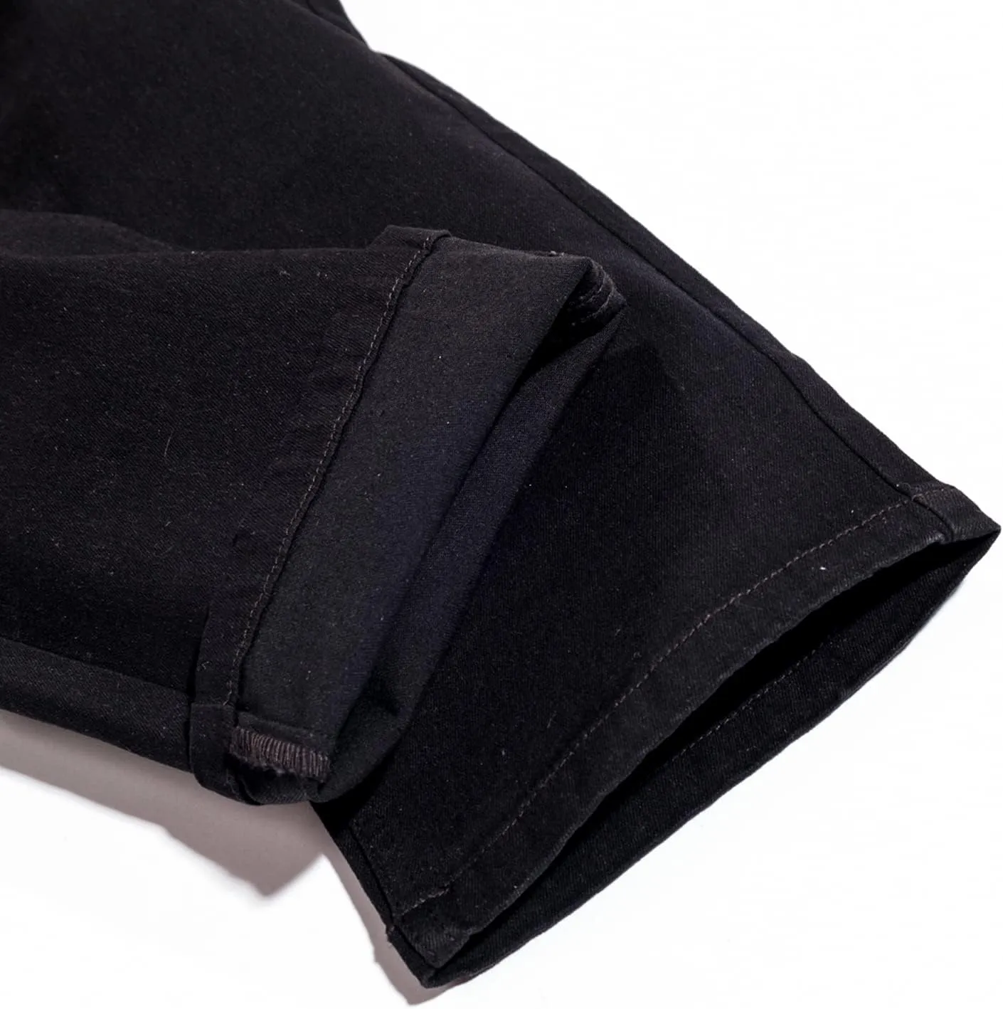 Kenneth Cole Mens Jeans Athletic Fit - Roomier Fit in Waist, Hip, and Thighs - Flexible Stretch Denim - Straight Leg Jeans