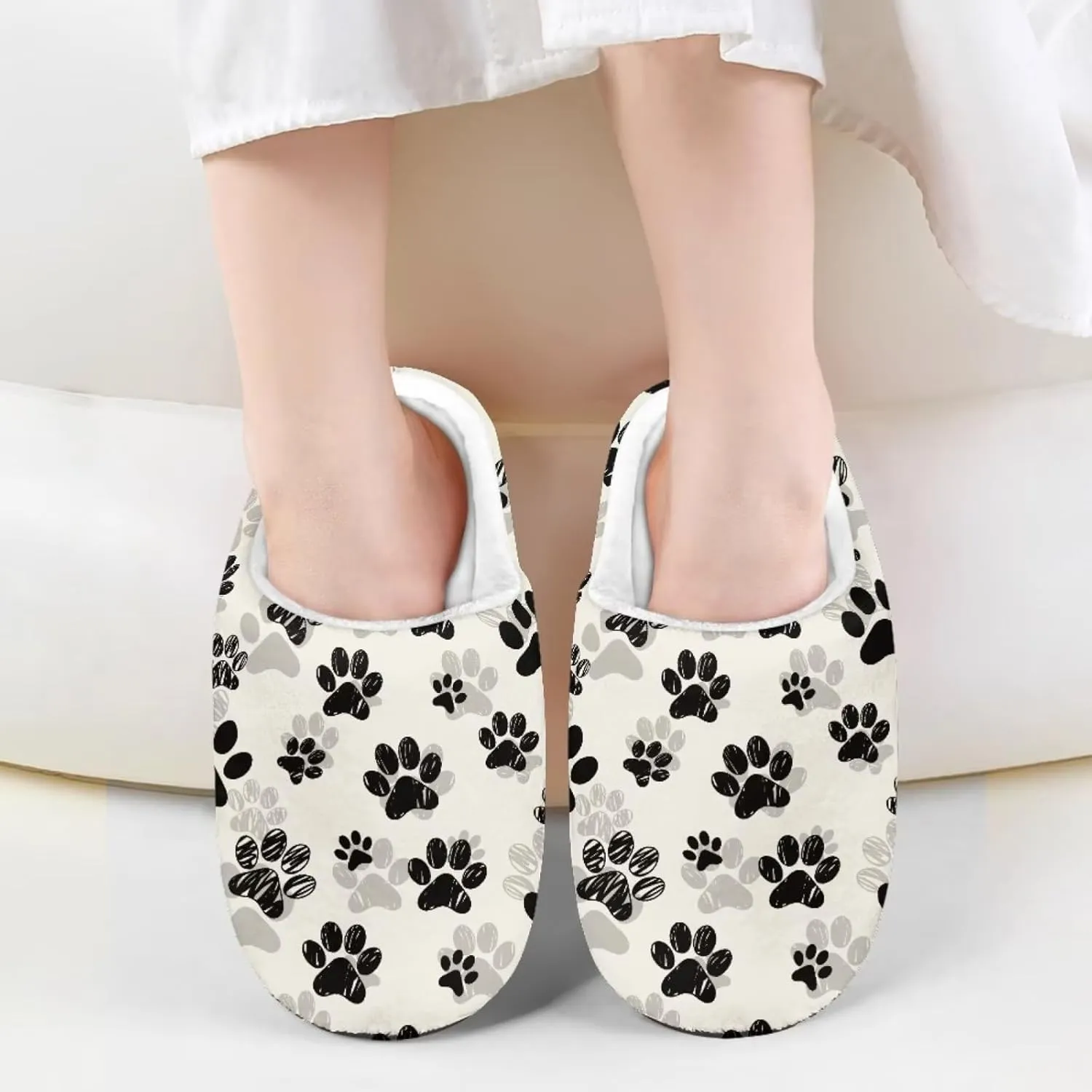 Kids Slippers for Boys Girls, Cute Soft Plush Anti-slip Fluffy Fuzzy House Slippers with Memory Foam for Home Outside