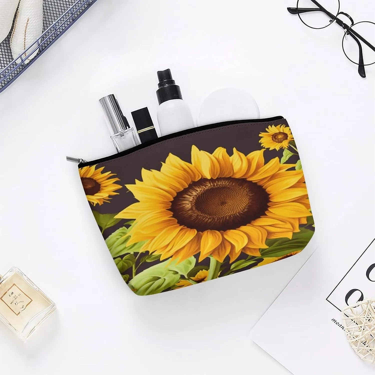 Large Capacity Makeup Bags for Women Portable Leather with Zipper Travelling Makeup Bag Beautiful Sunflower Printed