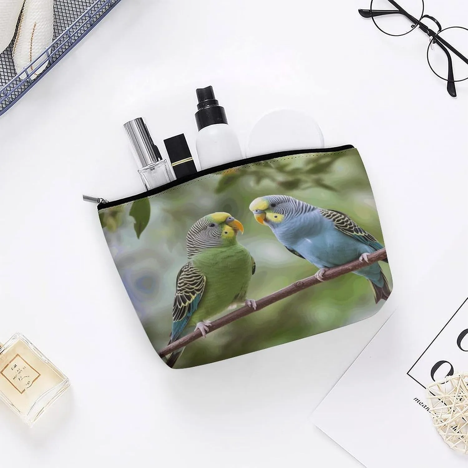 Large Capacity Makeup Bags for Women Portable Leather with Zipper Travelling Makeup Bag Blue And Green Parakeets Printed