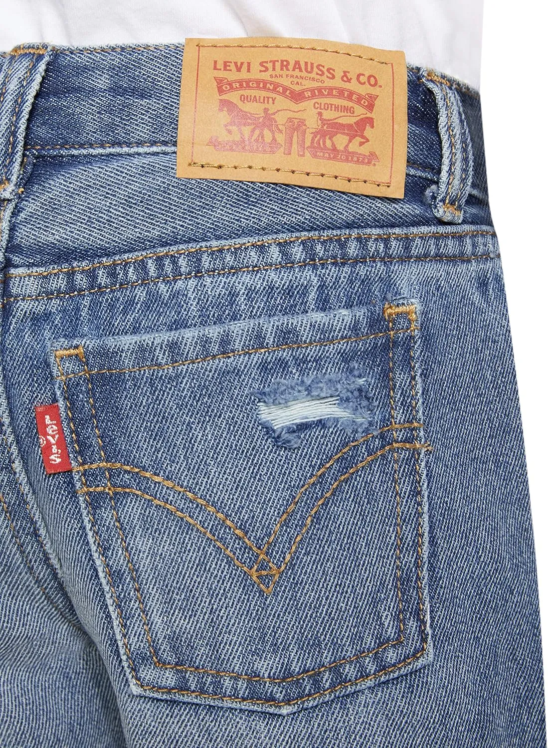 Levi's Girls' Girlfriend Fit Denim Shorty Shorts