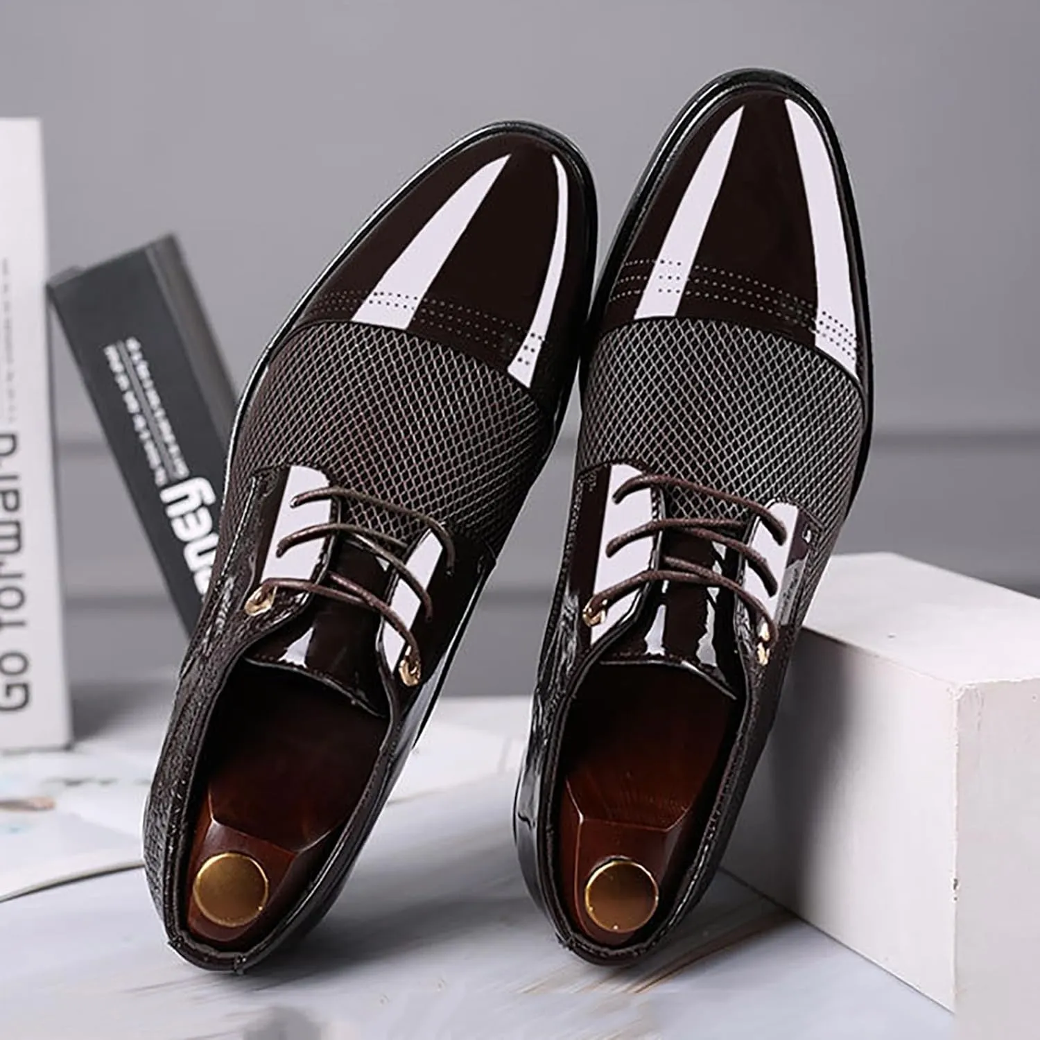 Men's Patent Leather Dress Shoes Casual Oxford Lace-up Shoes Business Formal Shoes Tuxedo Office Shoes for Men
