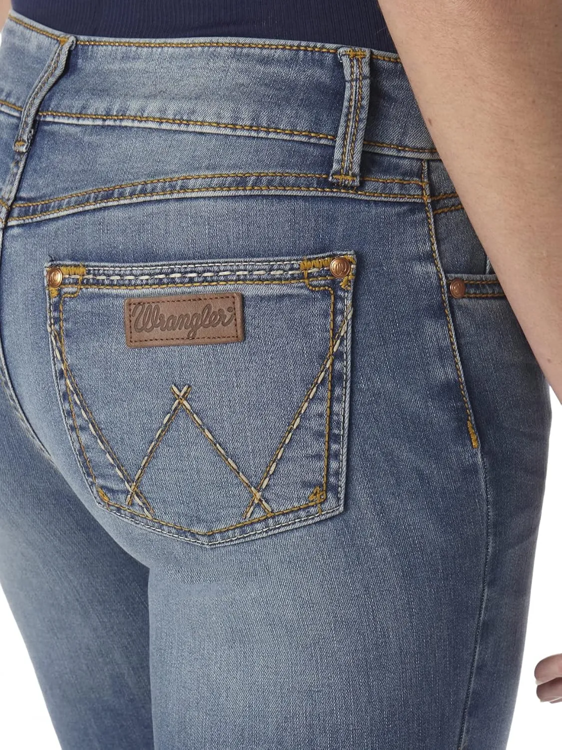 Wrangler Women's Retro Mae Rise Stretch Boot Cut Jeans